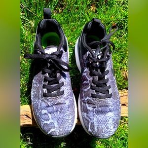 Nike Air Max Siren 6.5 Black Snake Print